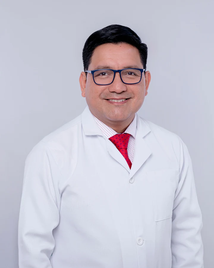 Fotografía de Dr. Augusto Manuel Vásquez Carrasco