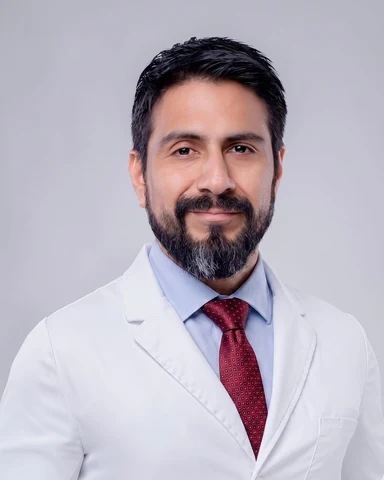 Fotografía de Dr. Johann Bill Pinedo Avila